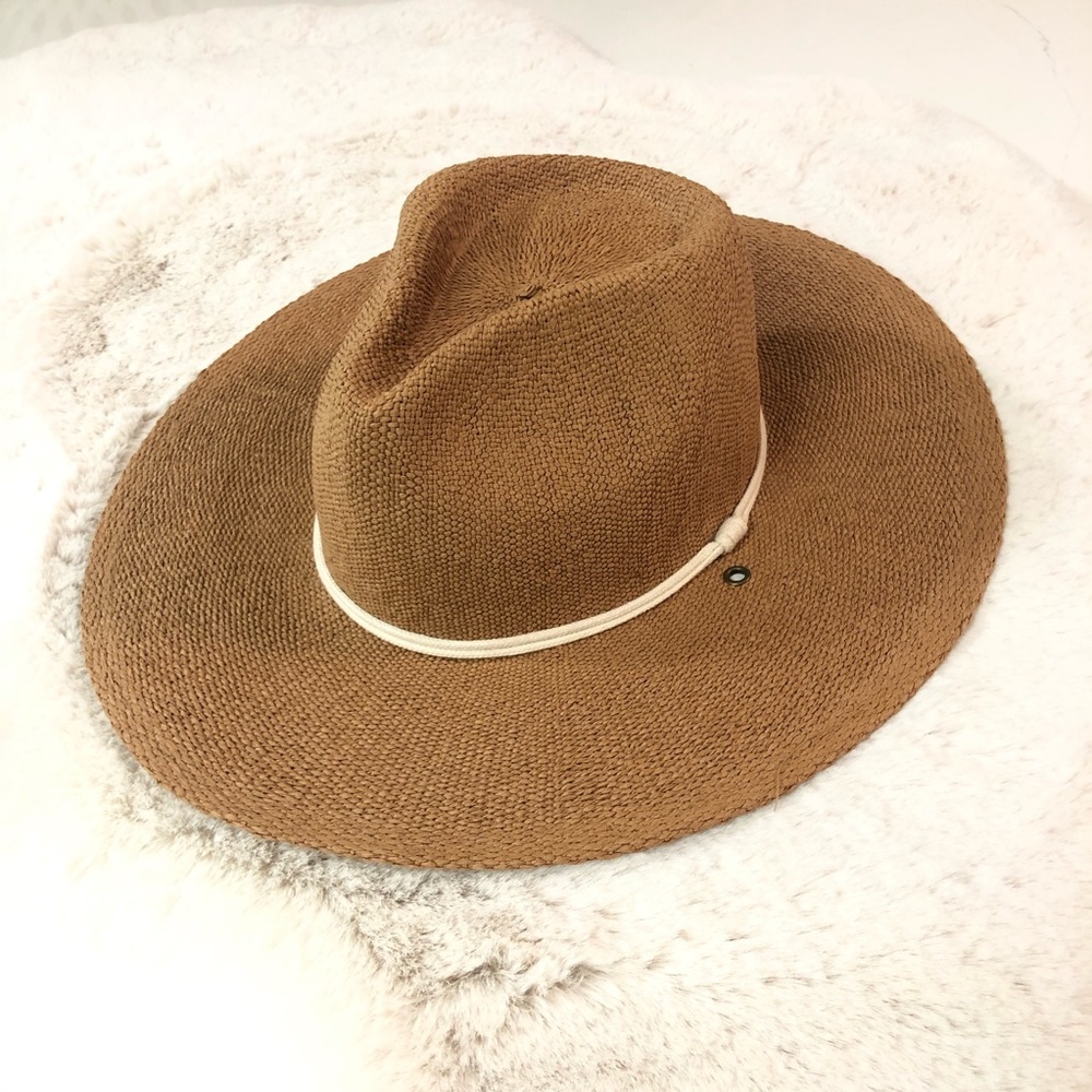 Straw Hat - Picture 5 of 7